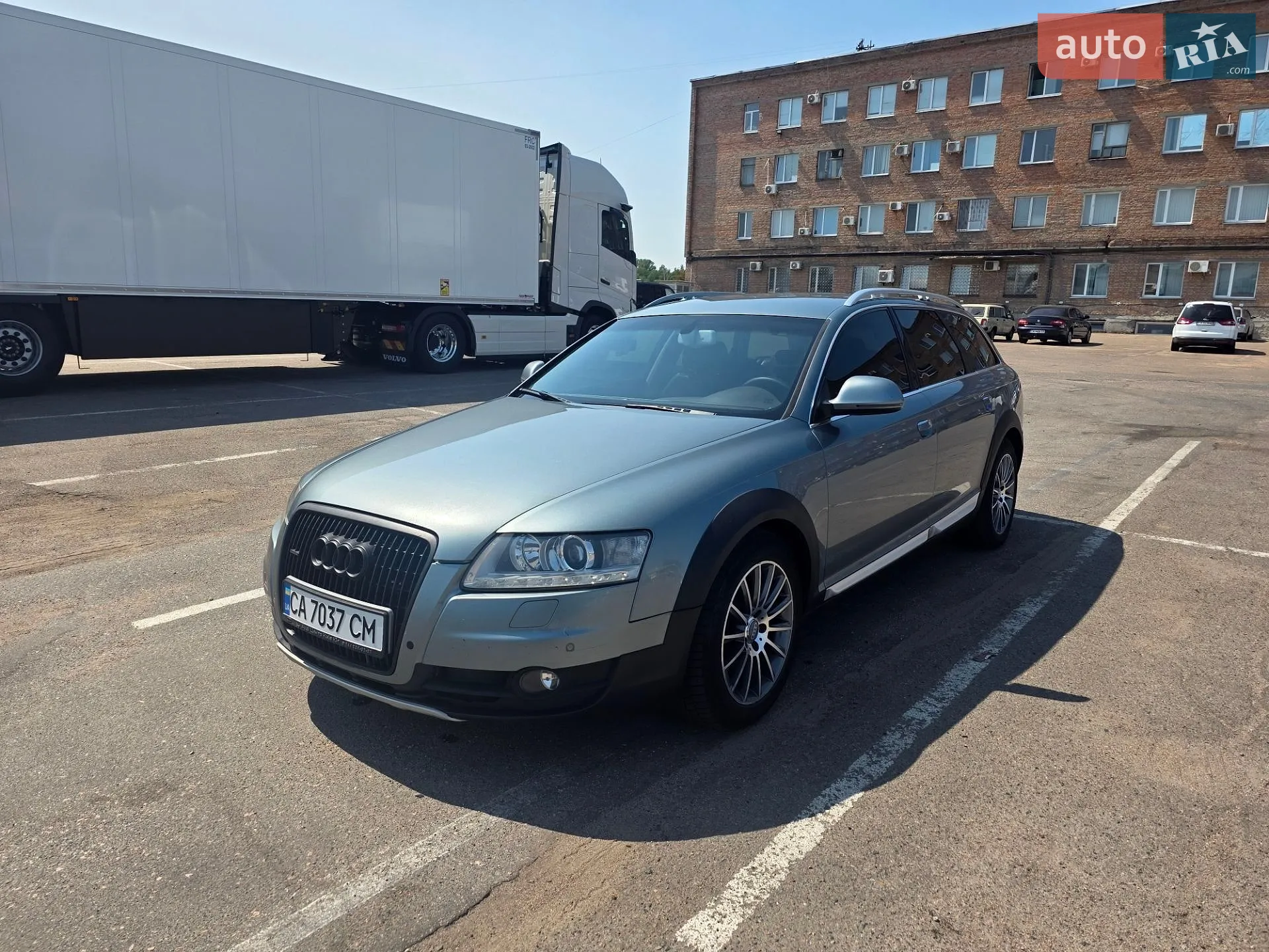 Audi A6 Allroad 2011