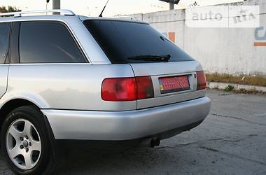 Универсал Audi A6 1997 в 
