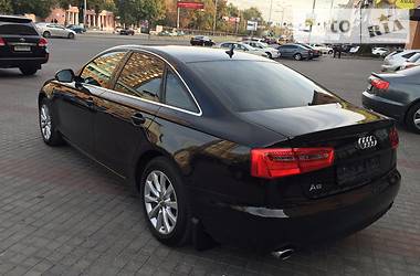 Седан Audi A6 2012 в 