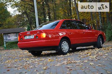 Седан Audi A6 1996 в Дрогобичі