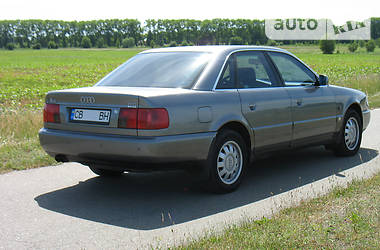 Седан Audi A6 1995 в Чернигове