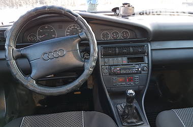 Седан Audi A6 1996 в Черновцах