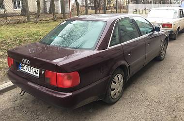 Седан Audi A6 1996 в Яворові