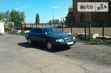 Седан Audi A6 1996 в Волновахе