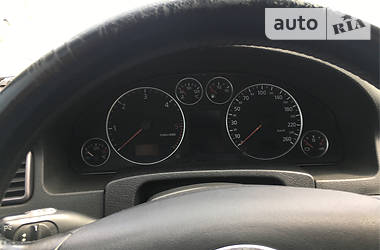 Седан Audi A6 2003 в 