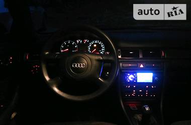 Седан Audi A6 2000 в Виннице