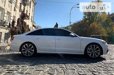 Седан Audi A6 2012 в Киеве