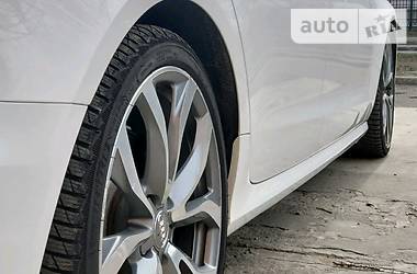 Седан Audi A6 2012 в 