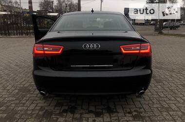 Седан Audi A6 2014 в 