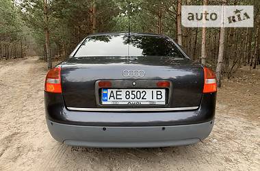 Седан Audi A6 1998 в Вишневом