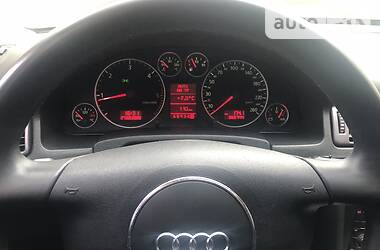 Седан Audi A6 2004 в Костополе