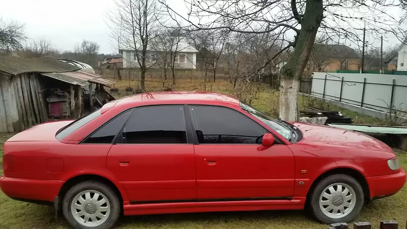 Седан Audi A6 1995 в 