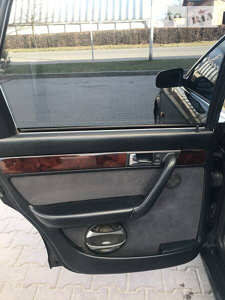 Універсал Audi A6 1997 в Косові