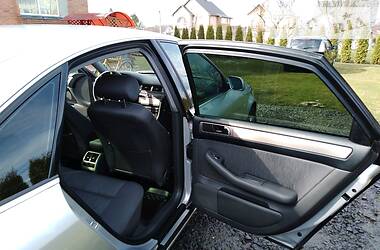 Седан Audi A6 2001 в 