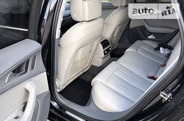 Седан Audi A6 2012 в 