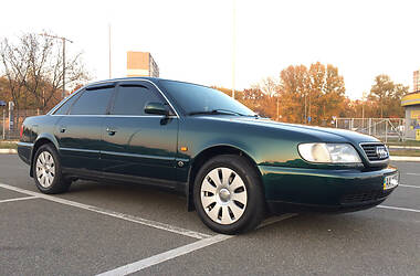 Седан Audi A6 1996 в 