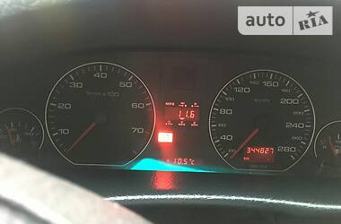 Седан Audi A6 1996 в 