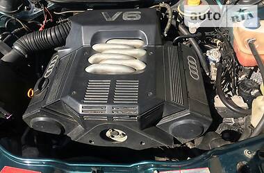 Седан Audi A6 1996 в 