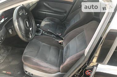 Седан Audi A6 1999 в 