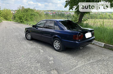 Седан Audi A6 1996 в Николаеве