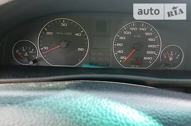 Седан Audi A6 1995 в 