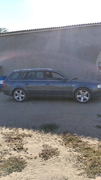 Универсал Audi A6 2001 в Херсоне