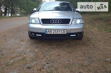 Седан Audi A6 2001 в 