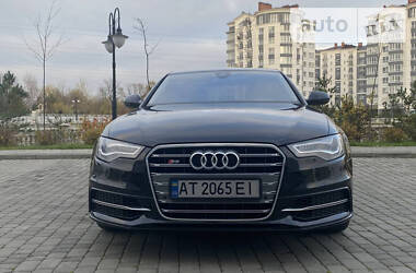 Седан Audi A6 2011 в Ивано-Франковске