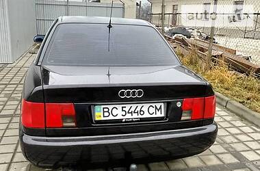 Седан Audi A6 1995 в Львові