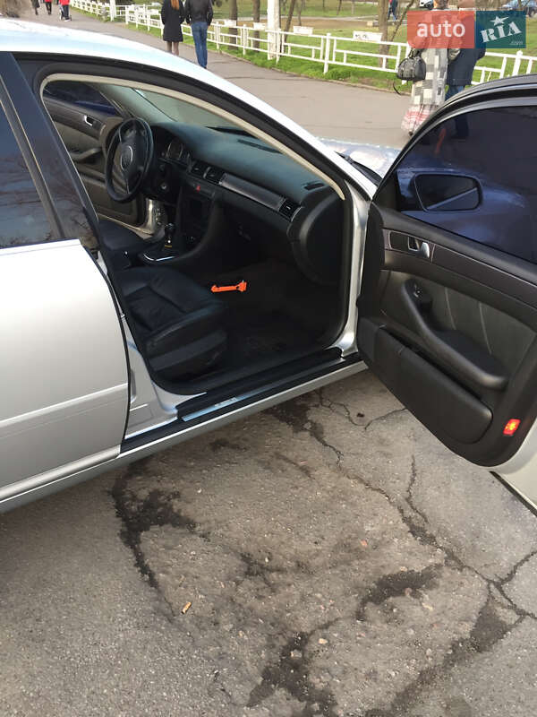 Седан Audi A6 2004 в Херсоне