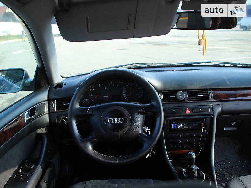 Седан Audi A6 2000 в Ужгороді