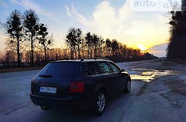 Универсал Audi A6 2001 в Корце