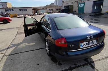 Седан Audi A6 1997 в Вараше