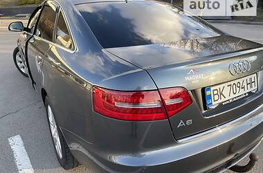 Седан Audi A6 2009 в Ровно