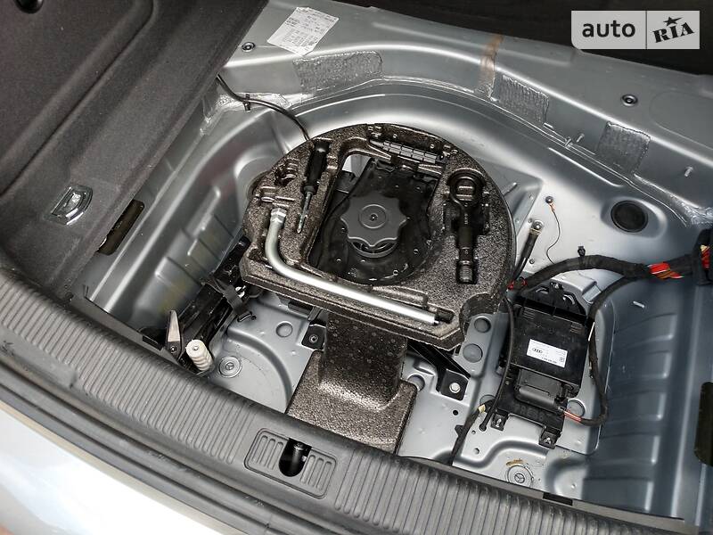 Седан Audi A6 2014 в Ровно