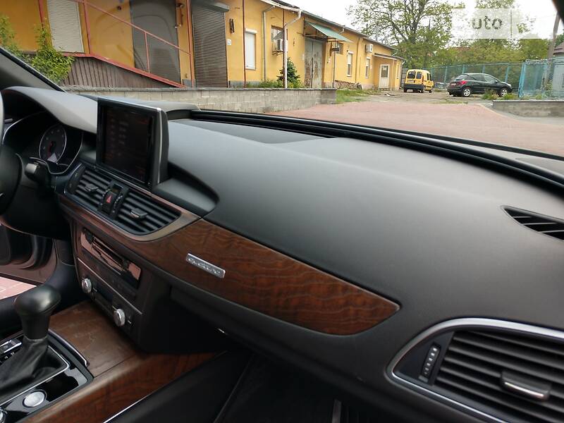 Седан Audi A6 2014 в Ровно