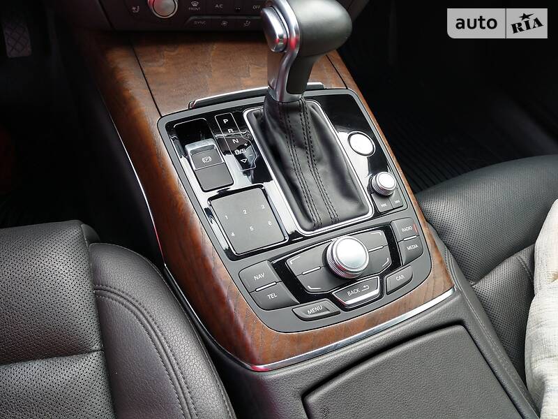 Седан Audi A6 2014 в Ровно