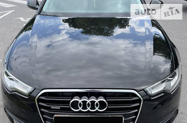 Седан Audi A6 2013 в 