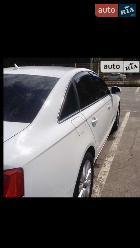 Седан Audi A6 2011 в Харькове