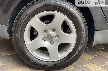 Седан Audi A6 1999 в 
