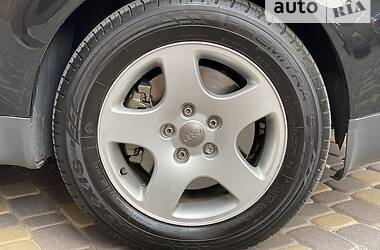 Седан Audi A6 1999 в 