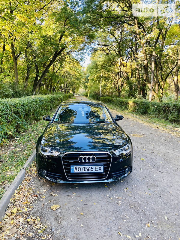 Седан Audi A6 2013 в Ужгороде