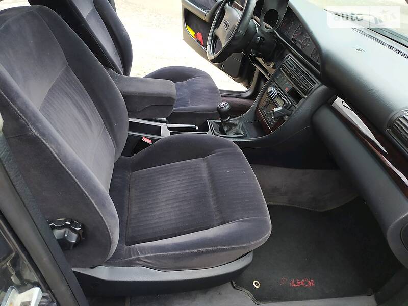 Универсал Audi A6 1996 в Каневе