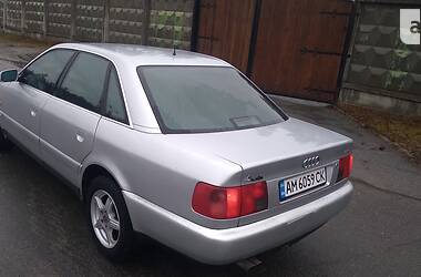 Седан Audi A6 1997 в Малине