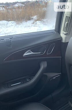 Седан Audi A6 2015 в 