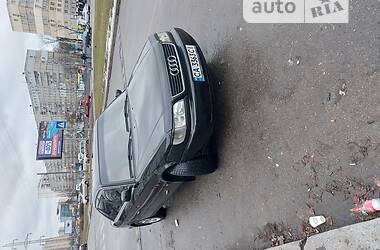 Седан Audi A6 1996 в Краматорске