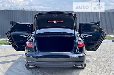 Седан Audi A6 2015 в 