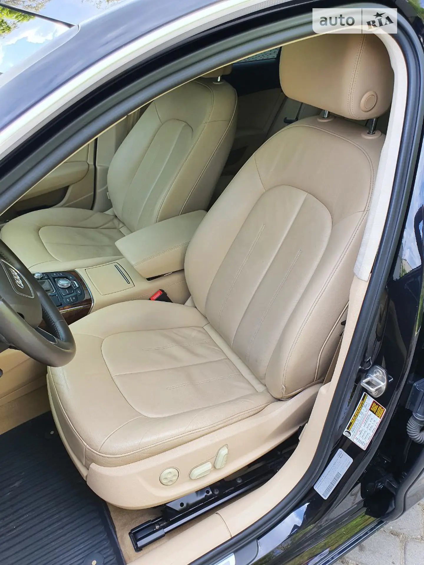 2011 Audi A6 - мініатюра 23