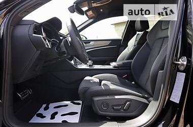 Седан Audi A6 2022 в 