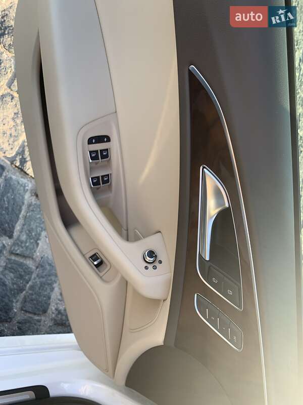 Седан Audi A6 2017 в Харькове